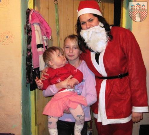 : Pawełek i Natalka w dniu 6 grudnia spotkali się ze św. Mikołajem. 